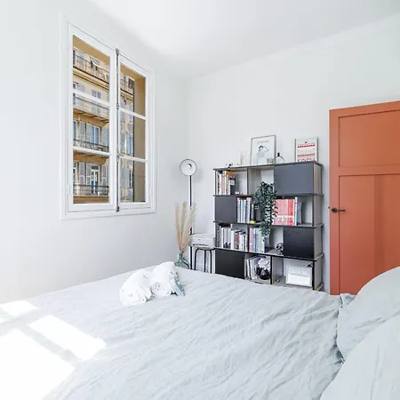 公寓 Douane - 2 Bedroom In Front Of The Port 尼斯