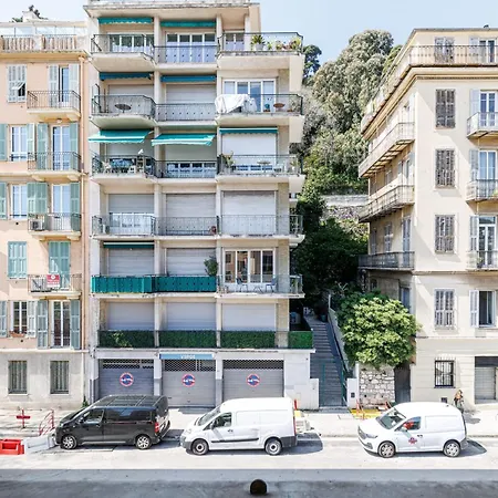 Douane - 2 Bedroom In Front Of The Port 尼斯